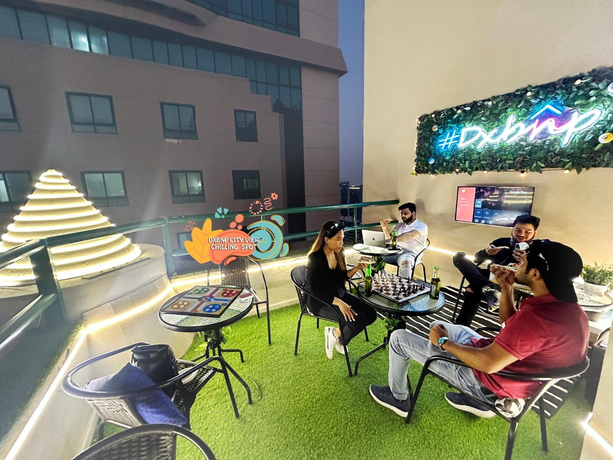 Vista Partition Room In Tecom Near Internet City Metro Dubai Exterior foto